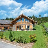 Beautiful Chalet With Sauna in Wolting