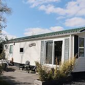 Cottage in Grou With Water Sports Access