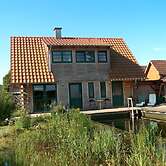 Krusch Modern Retreat