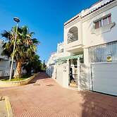 Belvilla by OYO La Perla de Andalucaa