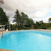 Quiet Renovated Holiday Home With Swimming Pool
