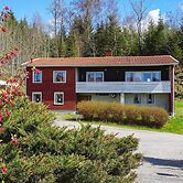 4 Person Holiday Home in Hallevadsholm-by Traum