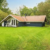 6 Person Holiday Home in Farvang