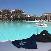 Apartment With Garden or Terrace Near sea