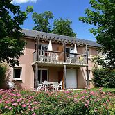Apartment With Balcony or Terrace in Natural Aveyron, 6 km. From Belca