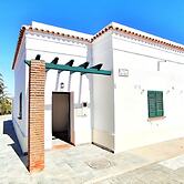 Belvilla by OYO Villa Cepillo I