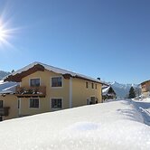 Cosy Holiday Flat in a Farmhouse