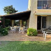 Lovely Holiday Apartment by the sea in Grimaud