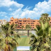 Spacious Apartment With 2 Terraces