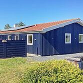 6 Person Holiday Home in Stubbekobing