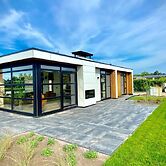 House With Three Bathrooms, on a Holiday Park