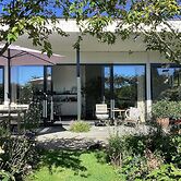 Cozy Forest Villa on the Water Near Harderwijk