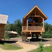 Atmospheric Lodge With spa