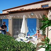 Cozy Retreat by the Beach