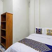 SPOT ON 93967 Hasna Guest House Syariah