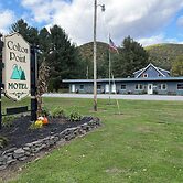 Colton Point Motel