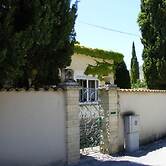 Hugo Comfortable Holiday Residence