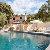 Quiet Vacation Home With Private Pool