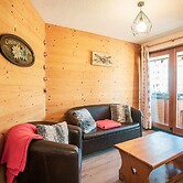 Chalet in Les Deux Alpes Near Ski Lift