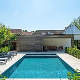 Luxury Villa With Pool & Sauna Kortrijk