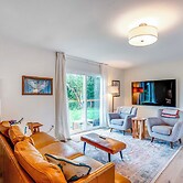 Bay City Retreat ~ 1/2 Mi to Local Beach!