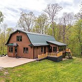 Family-friendly Milton Home on 14 Acres w/ Hot Tub