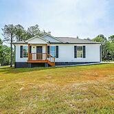 Secluded Guntersville Home Near Lake & Marinas!