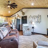 Arkansas Retreat w/ Deck, Fire Pit & Mtn Views!
