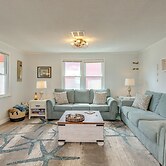 Updated Kitty Hawk Semi-oceanfront w/ Ocean Views