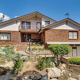 Beautiful Kernville Home w/ Game Room & Mtn Views!