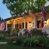 Montford Inn & Cottages