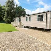 5 Berth 3 Bedroom Caravan Holiday Home in Fritton