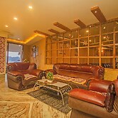 Mount Queens Hill Resort & Spa