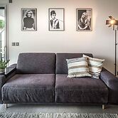 Modern 1 Bed Apartment in Prestigous Area of Cannes a Short Walk to th