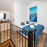 Authentic Stone House Lola