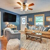 Murray Cabin w/ Hot Tub: Walk to Kentucky Lake!