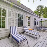 Beautiful Mousam River Retreat: Hot Tub & Kayaks!