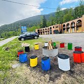 Avola Mountain Lodge