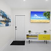 Uhost AI 1BR Sleek Modern Retreat