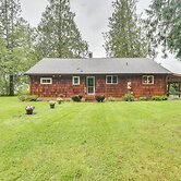 Waterfront Grapeview Escape w/ Boat Dock & Views!