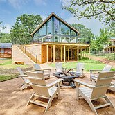 Dock & Fire Pit: Lakefront Home in Malakoff!