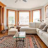 The Carew House Sleeps 10 Fenced 4BR Full Kitchen Steps2 YCP