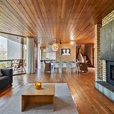 Modernist Design House With Garden Near the Beach