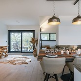 Luxurious Apartment With Parking