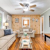 3 Mi to Dtwn & Holiday Events! Forest City Retreat