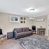 Serene Downtown Clarksville Villa