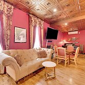 Saloon-style Prosser Loft in WA Wine Country!