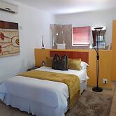 St Michelle Guest Lodge