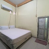 OYO 93053 Ziza Kost82 Syariah