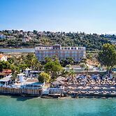 Black & White Boho Resort